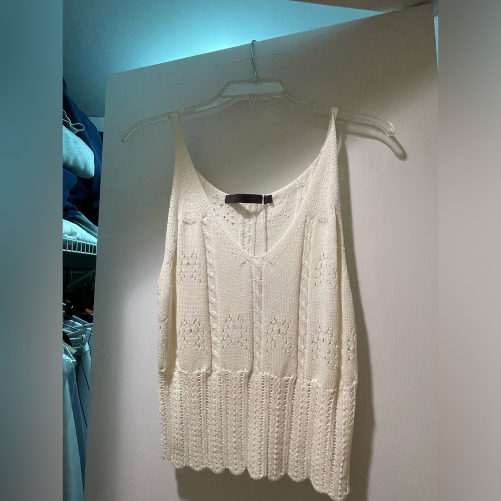 NEW STEEZ Sleeveless Knit Blouse